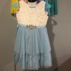 White and blue Rare Editions Tiered Dress